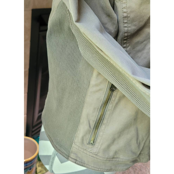 Garnet Hill Moto Jacket Size 6 Army Green - Picture 3 of 7